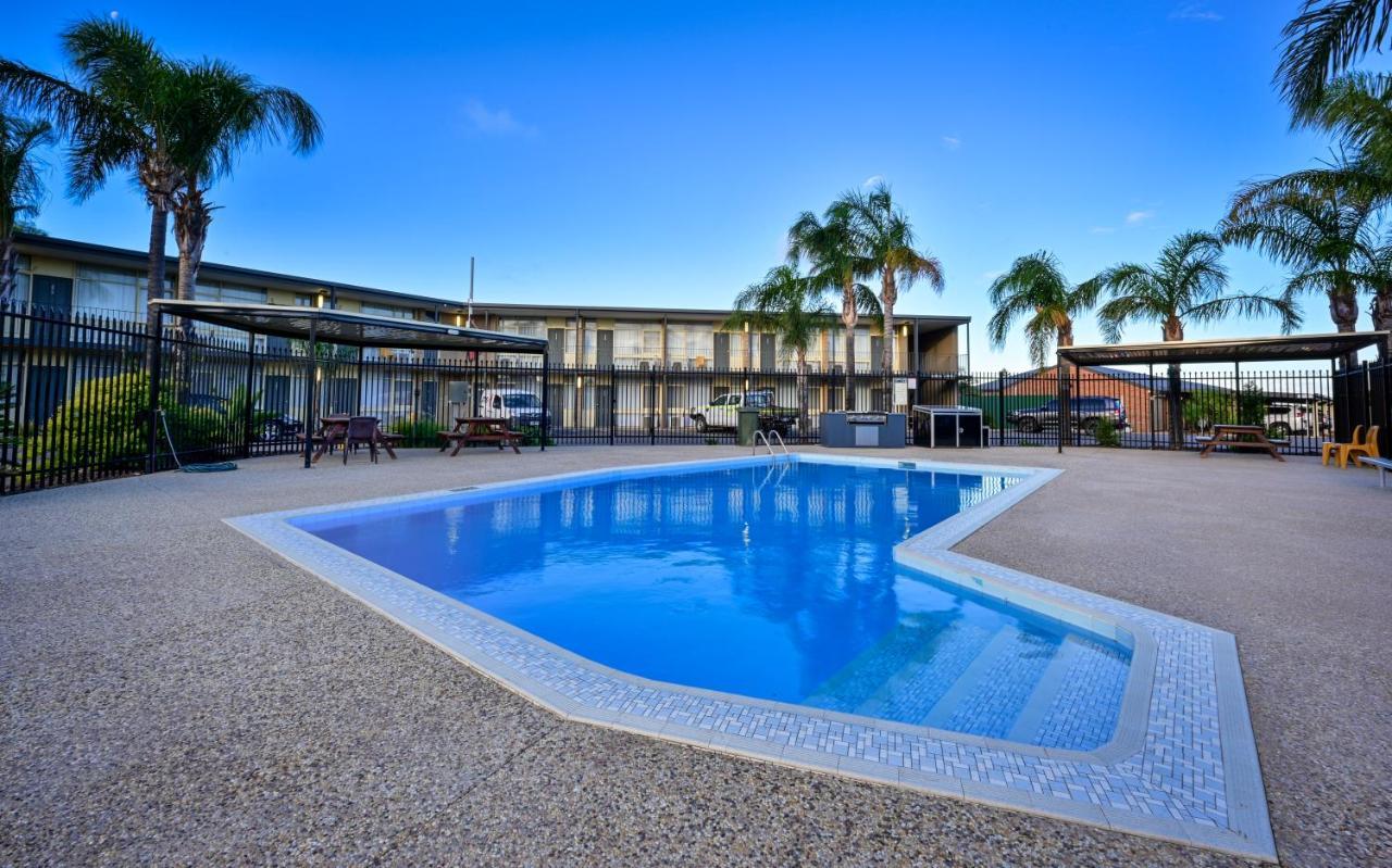 Westland Hotel Motel Whyalla Extérieur photo