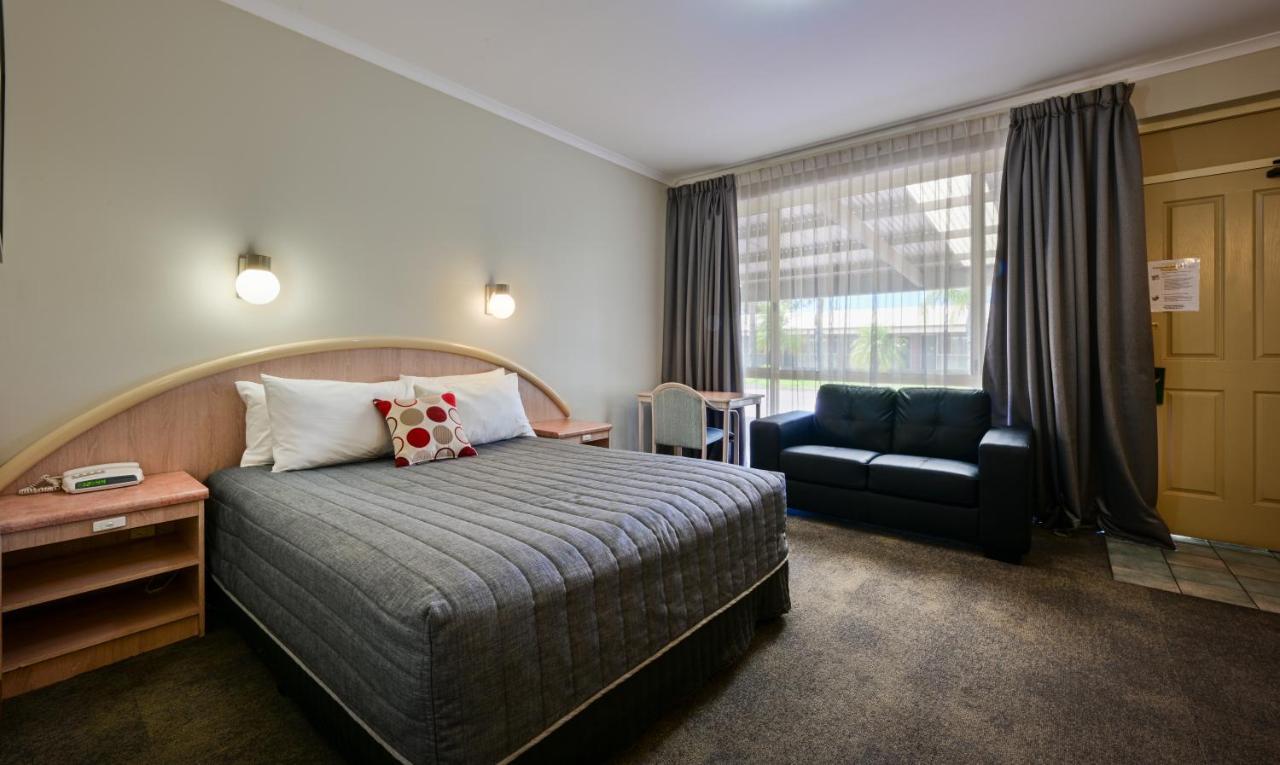 Westland Hotel Motel Whyalla Extérieur photo