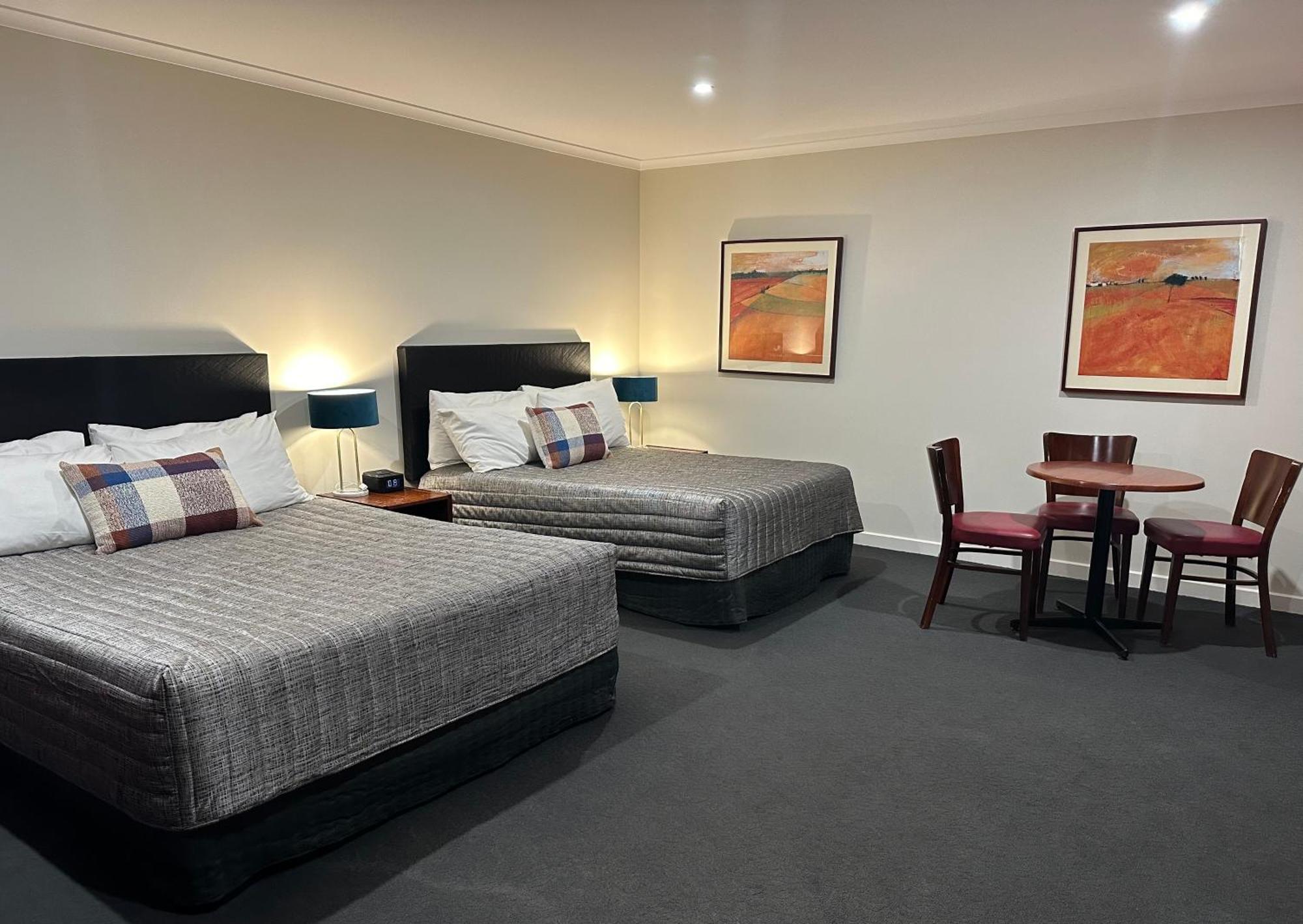 Westland Hotel Motel Whyalla Extérieur photo